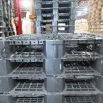 Used Plastic Pallets - Stackable, 4 - Way, 43 × 43" 1