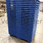 Used Plastic Pallets - Nestable, 4 - Way, 48 × 40" 2