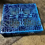 Used Plastic Pallets - Rackable, 4 - Way, 48 × 42" 2